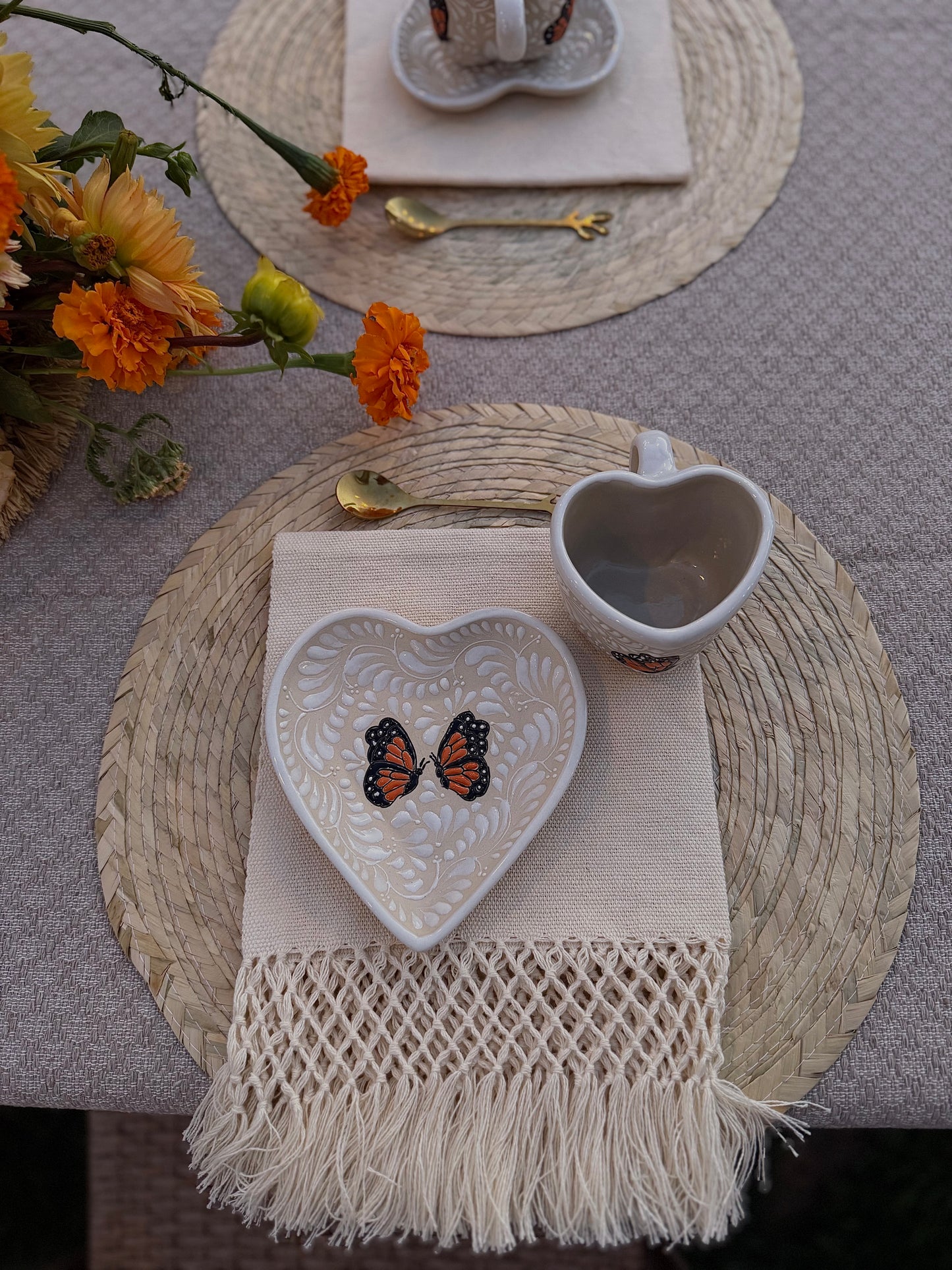 PRE-ORDER mariposa tacita & plate set