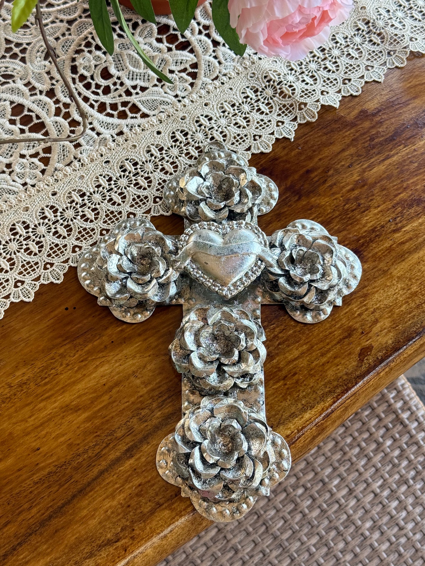silver cruz