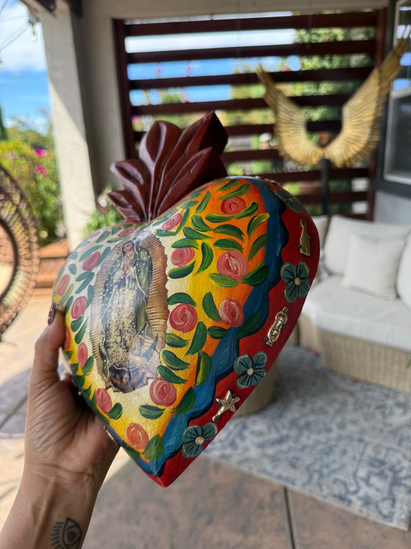 corazon pintado a mano