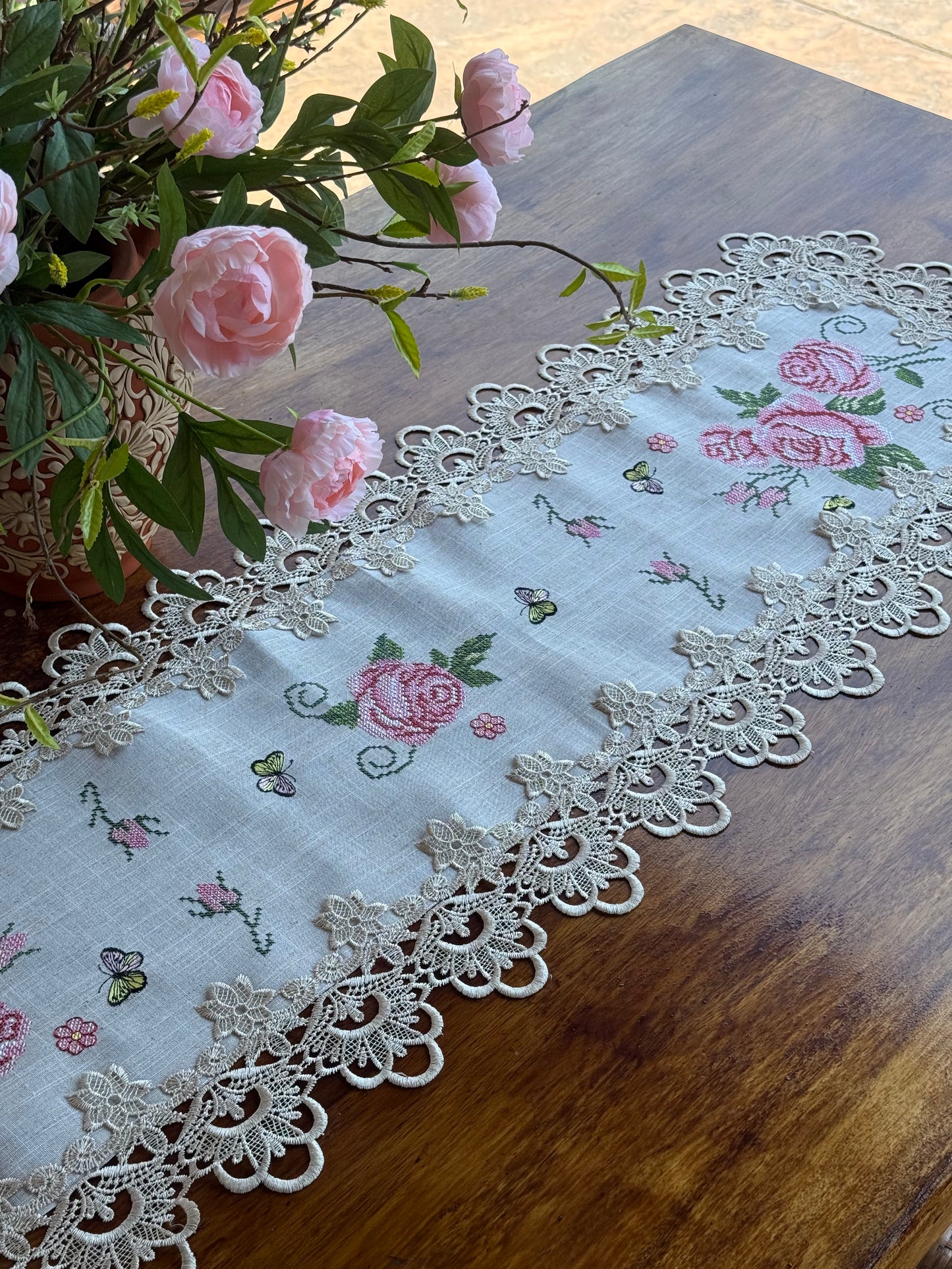 florecita runner (cremita)