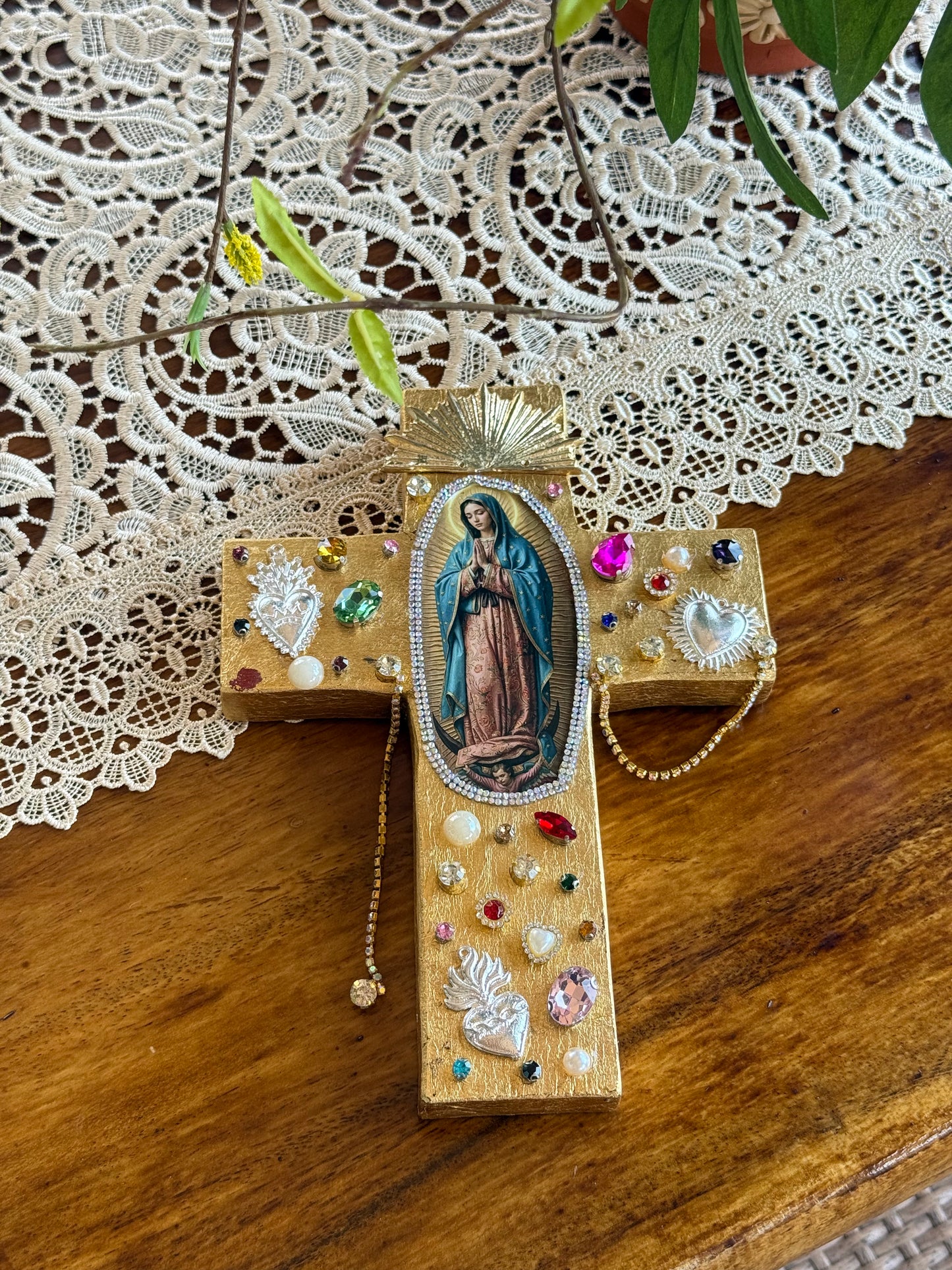 virgencita cruz
