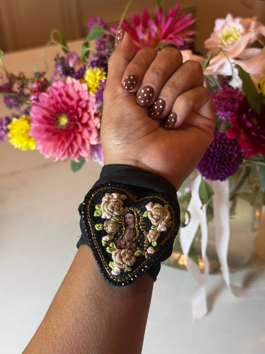 virgencita bracelet (black)